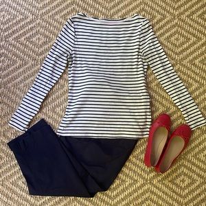 TALBOTS navy blue high waist patch pocket wide leg crops, size 12